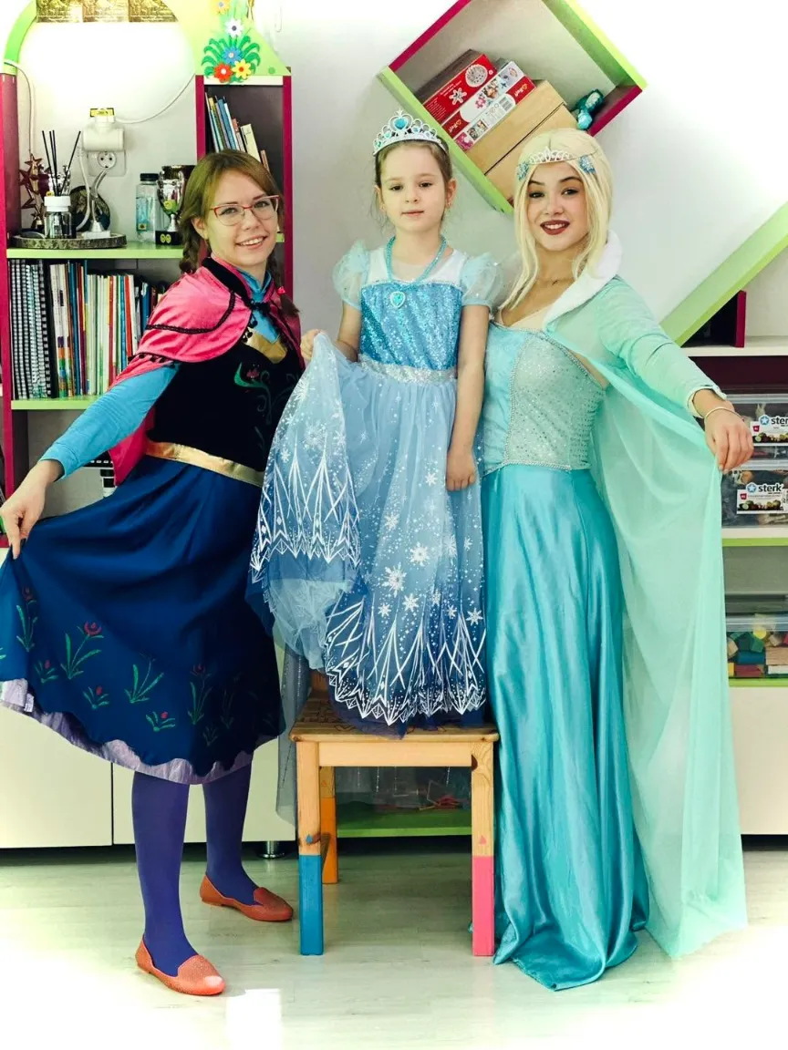 animator rochie anna frozen iasi