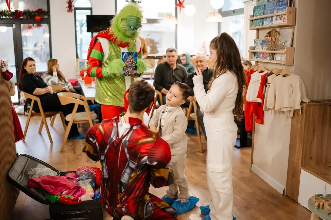 petrecere tematica grinch iasi