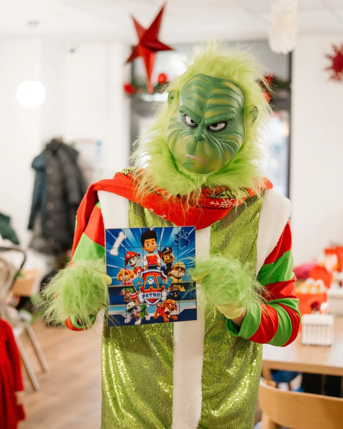 pret inchiriere personaj grinch iasi